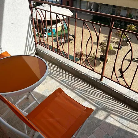 Apartment александър